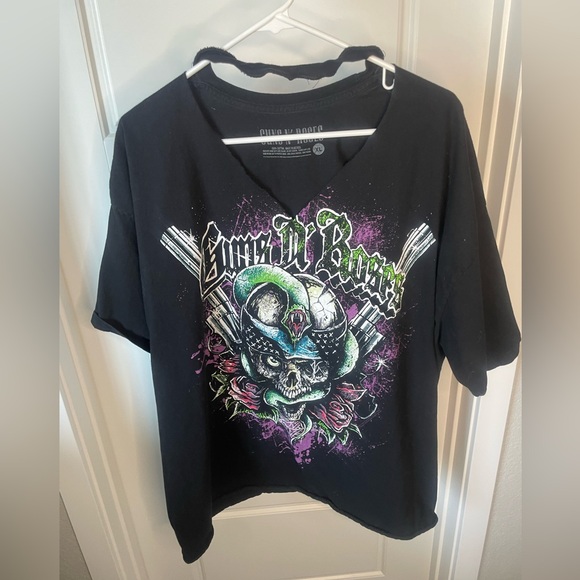 Guns N’ Roses Hard Metal Graphic Tee Women’s Size XL Band Music Rock - Picture 2 of 8